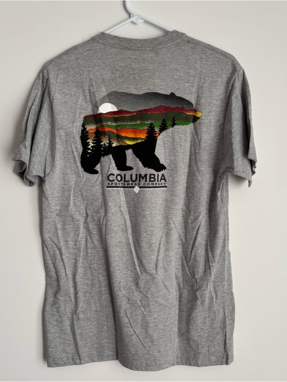 Columbia Men's Grey Graphic Bear T-Shirt